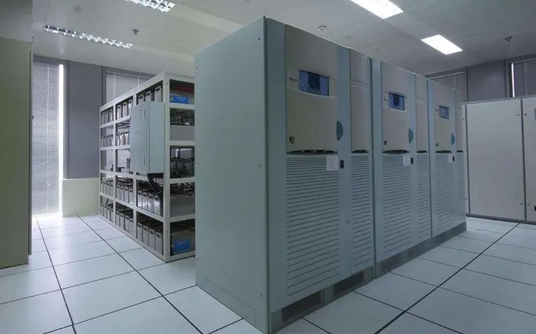 濠江UPS 电源的分类