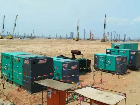 濠江柴油发电机组干式空气滤清器的维护成本高吗？